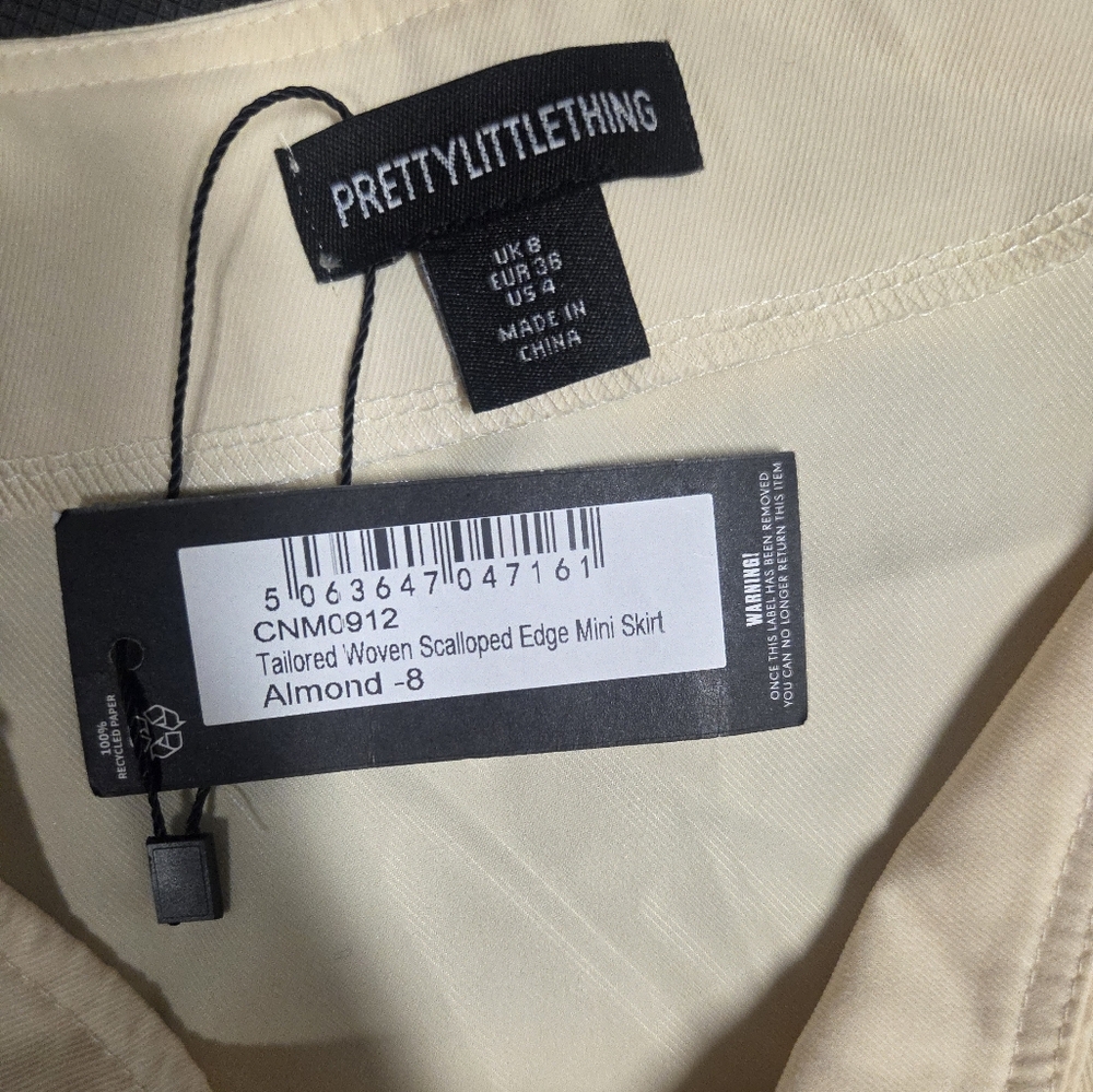 NWT PrettyLittleThing Almond Tailored Woven Scalloped Edge Mini Skirt - Picture 6 of 7